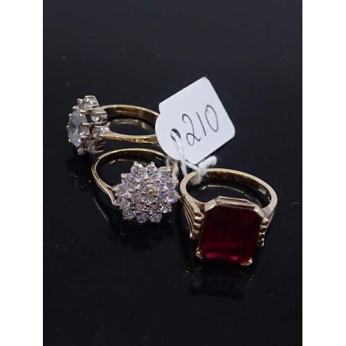 210 - Three ladies 9ct gold dress rings approx. 11.3 grams, finger size i & M