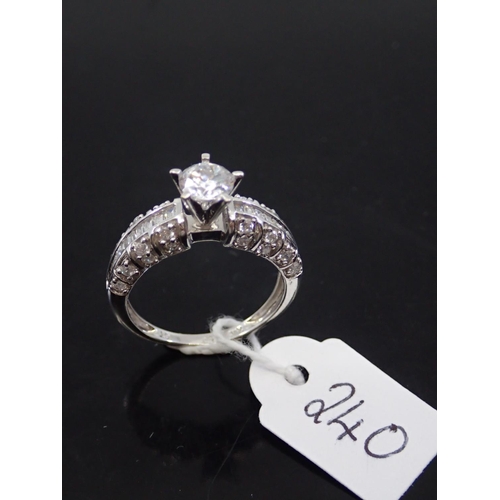 240 - A 18ct white gold cz ring approx. 4.8 grams, finger size P