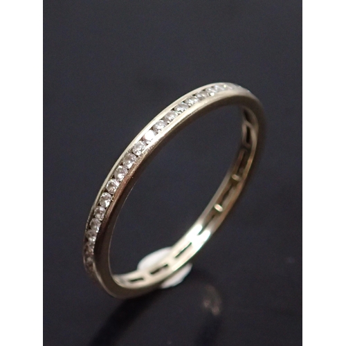 150 - An 18ct gold diamond full eternity ring approx. 1.5 grams finger size O