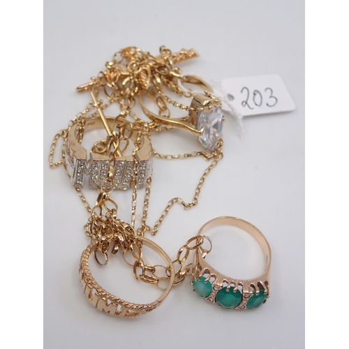 203 - A lot of gold jewellery approx. 26.8 grams