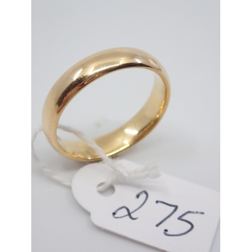 275 - A gents 18ct gold band ring, approx. 6 grams, finger size P half