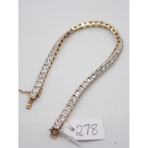 278 - A gold cz set bracelet approx. 13.8 grams