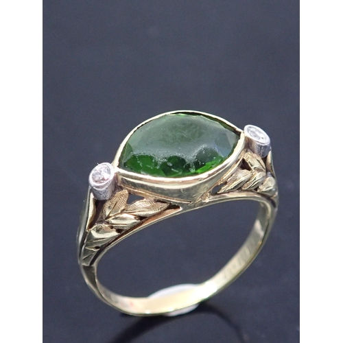 335 - A gem set ring approx. 3.8 grams