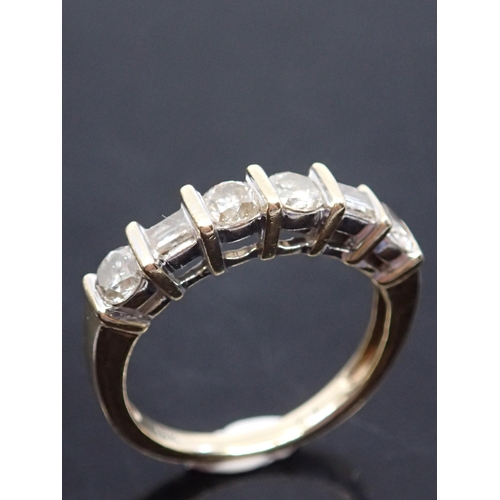 35 - A diamond cluster ring approx. 14kt approx. 2.9 grams, showing as finger size J to J and half