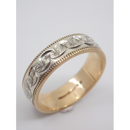 94 - A gold ring approx. 4.9 grams finger size P