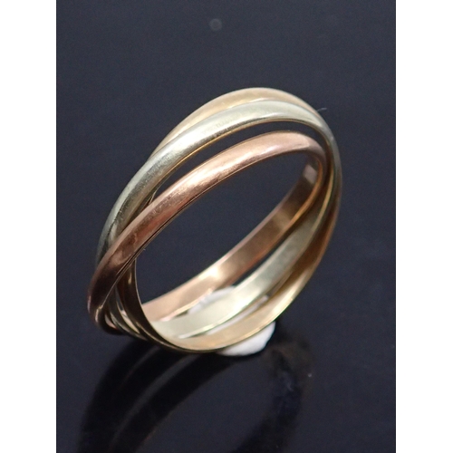 92 - A gold Russian wedding band approx. 2.9 grams finger size M