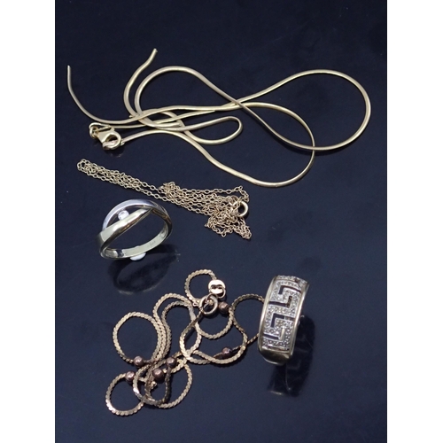 311 - A collection of gold jewellery approx. 13.4 grams (sold on the instructions of St Vincent De Paul)