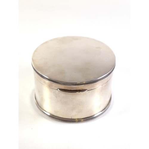 374 - A round silver box Chester 1929 approx. 176.2 grams