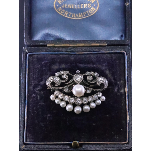 117 - An antique diamond and pearl set in box.