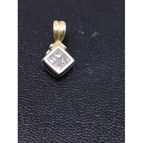 8 - A diamond set pendant set in 18ct gold