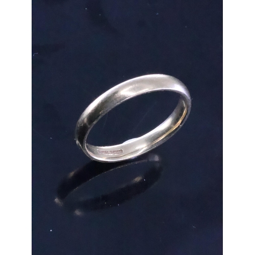 143 - A 9ct gold ring, showing as size P