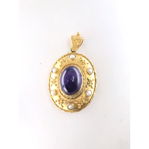 233 - A 9ct gold amethyst and pearl set pendant approx. 17.6 grams