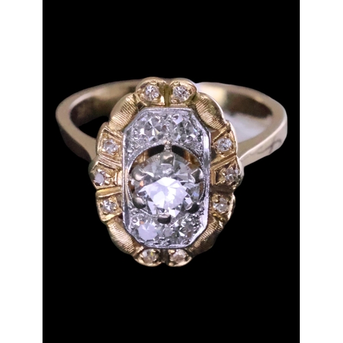 221 - An 18ct gold diamond ring finger size N, estimated weight of main diamond 0.50cts