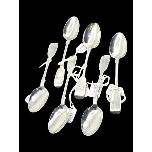 296 - Six silver teaspoons total weight approx. 132 grams