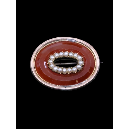 83 - A seed pearl set brooch approx. 13.2 grams