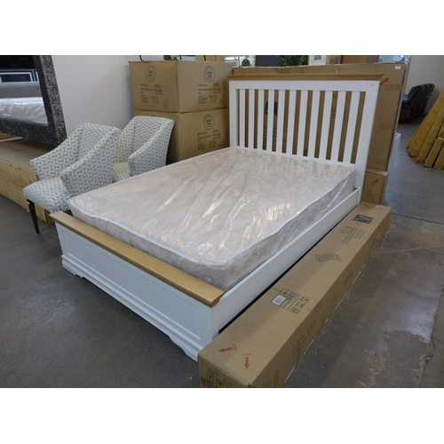 1386 - A Windsor white 5ft kingsize bed frame (SW-50)