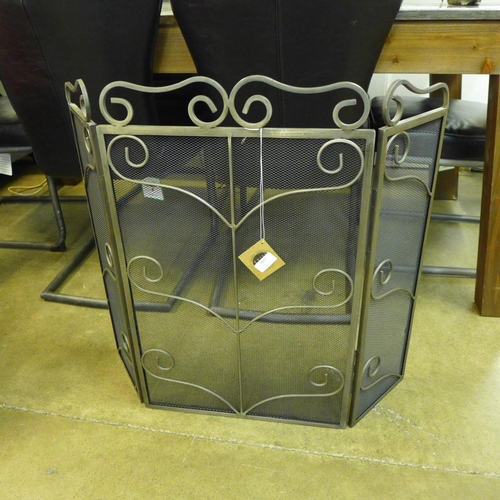 1849 - A large silver effect fire screen (2006124)   #