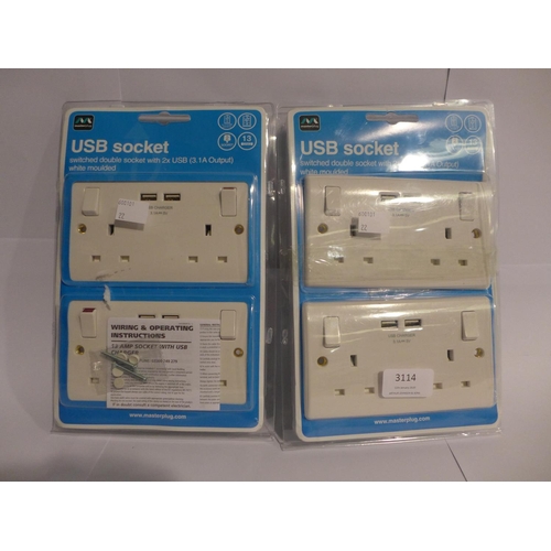 3114 - Two packs of twin USB wall sockets