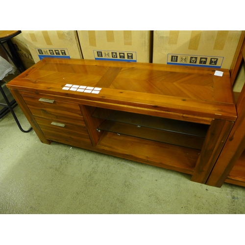 1340 - A Kyoto TV stand