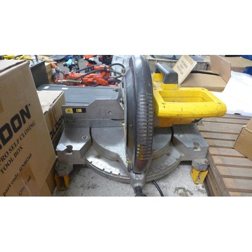 2001 - DeWalt 110v mitre chopsaw - mocel No DW705 Type 1 - W