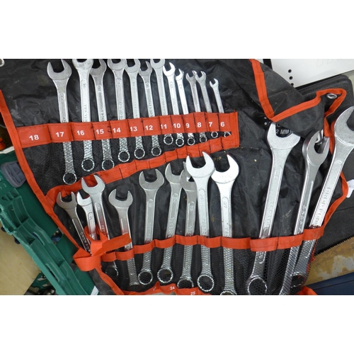 2017 - Tectool 25 piece combination spanner set in soft case - boxed & unused