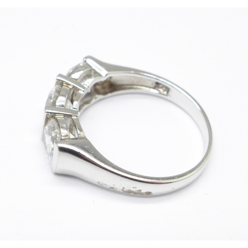 1022 - A 925 silver ring set with topaz, Q