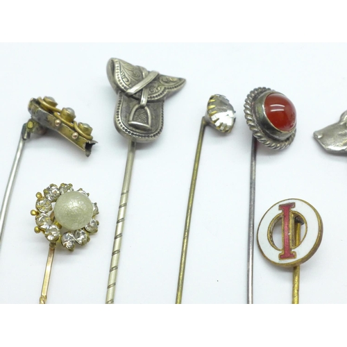 1049 - A collection of stick pins