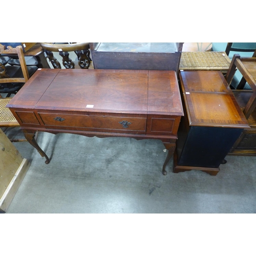 237 - A Dynatron mahogany stereogram and a pair of speakers