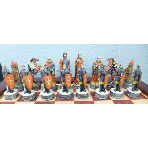 773 - A chess set, Robin Hood