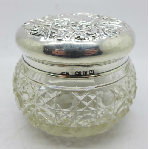 804 - A Victorian silver topped glass jar, Birmingham 1898, Levi & Salaman