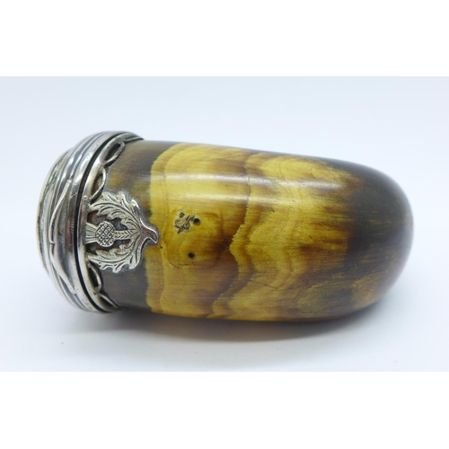 824 - A c.1900 horn snuff mull, the top set with agate and decorated with a thistle