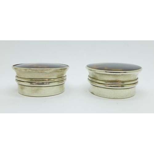 825 - Two silver and tortoiseshell pill boxes