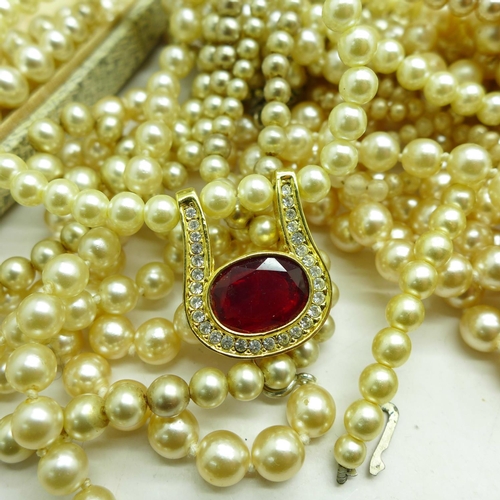 887 - A quantity of faux pearl jewellery, some boxed