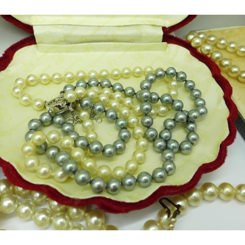 887 - A quantity of faux pearl jewellery, some boxed