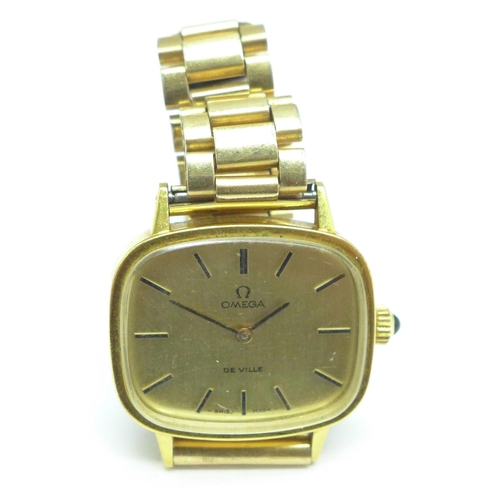 932 - A lady's Omega De Ville wristwatch