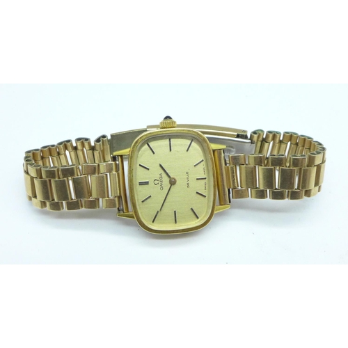 932 - A lady's Omega De Ville wristwatch