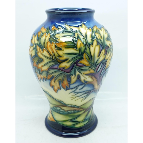 604 - A Moorcroft Wenlock limited edition vase, designed by Philip Gibson, dated 2001, numbered 156/200, 1... 