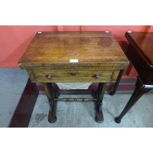 153 - A Victorian rosewood lady's sewing table