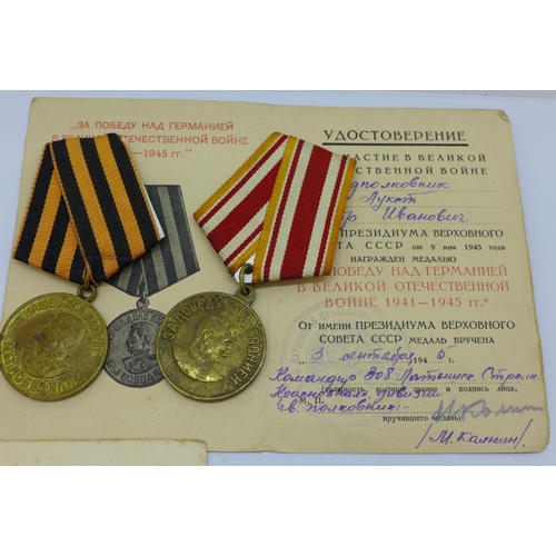 811 - Russian medals