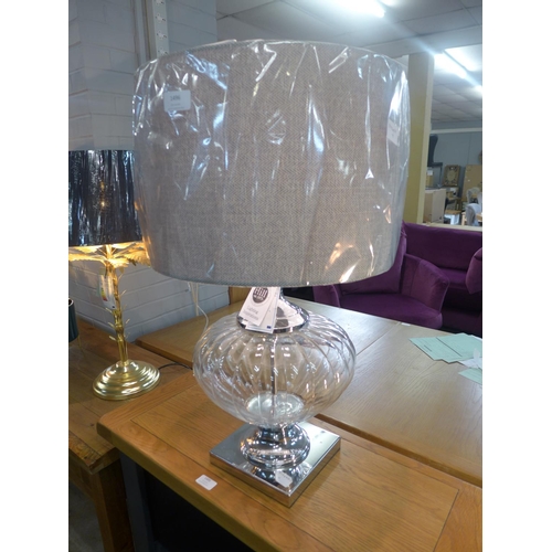 1518 - A Verona glass table lamp (1759247)   #