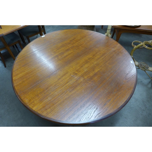 128 - A G-Plan Fresco teak extending dining table