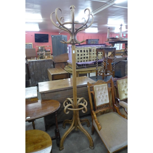 200 - A bentwood coat stand