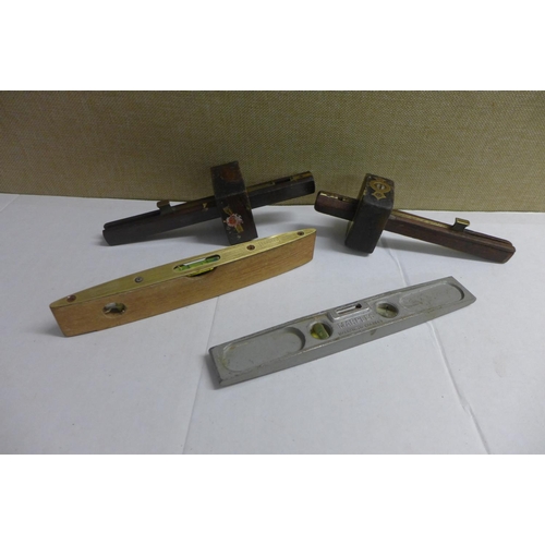 2002 - 2 Spirit levels:- Rabone Chesterman, Marples, 2 brass/wood scribers