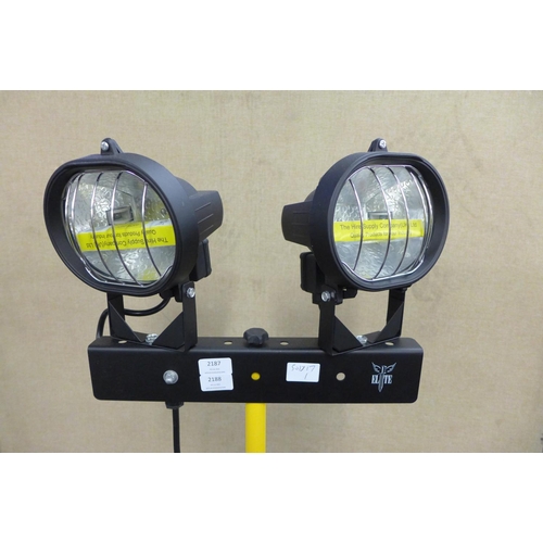 2187 - Twin head 240v tripod worklight - unused - W