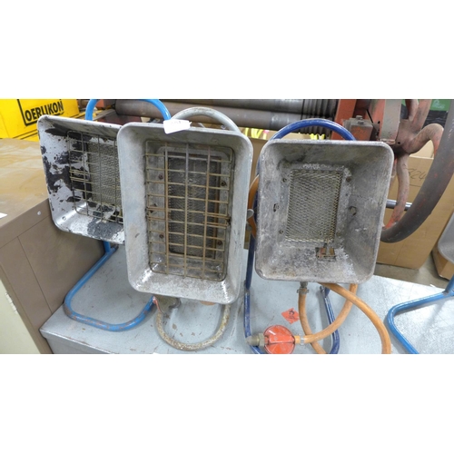 2251 - 3 Calor gas greenhouse heaters