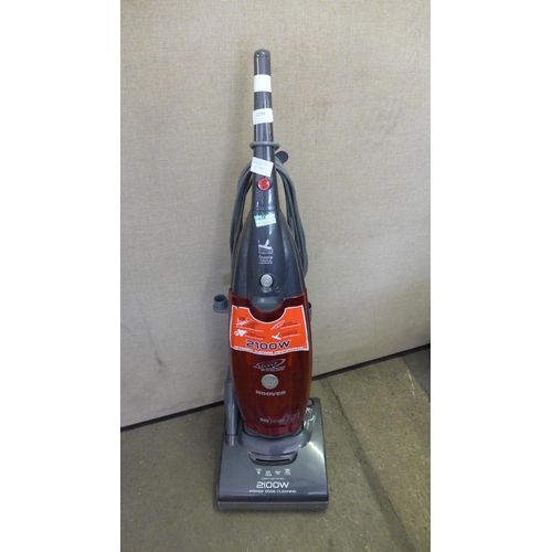 2298 - Hoover 2100w upright vac - W - requires belt