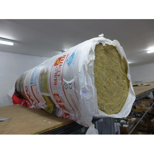 2340 - Roll of loft insulation - thickness approx. 100mm, size 4800 x 1200mm