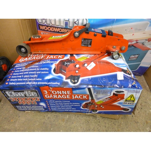 2351 - 2 Trolley jacks:- 2 ton Clarke strong arm with 3 ton garage jack - MM8269 - sold as scrap