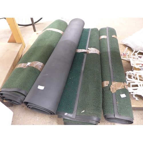 2380 - 4 Dark green Treadsmart rubber back mats - each approx. 6' x 4'