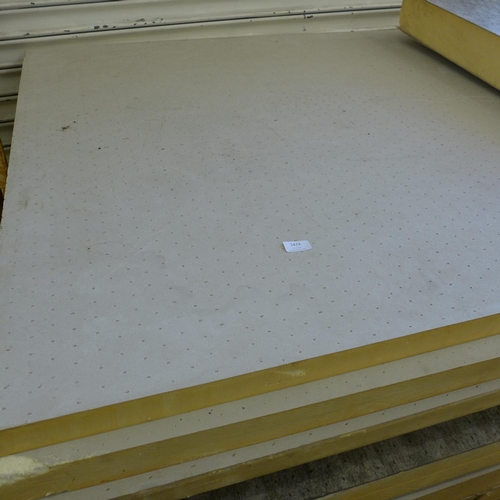 2992 - Pallet of 13 insulation boards - approx 4' x 4' - various thicknesses - 45mm to 80mm  *This lot is s... 